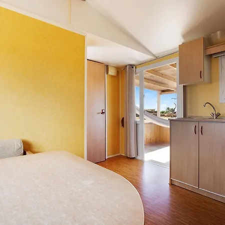 Tiny House With Sea View Villa *